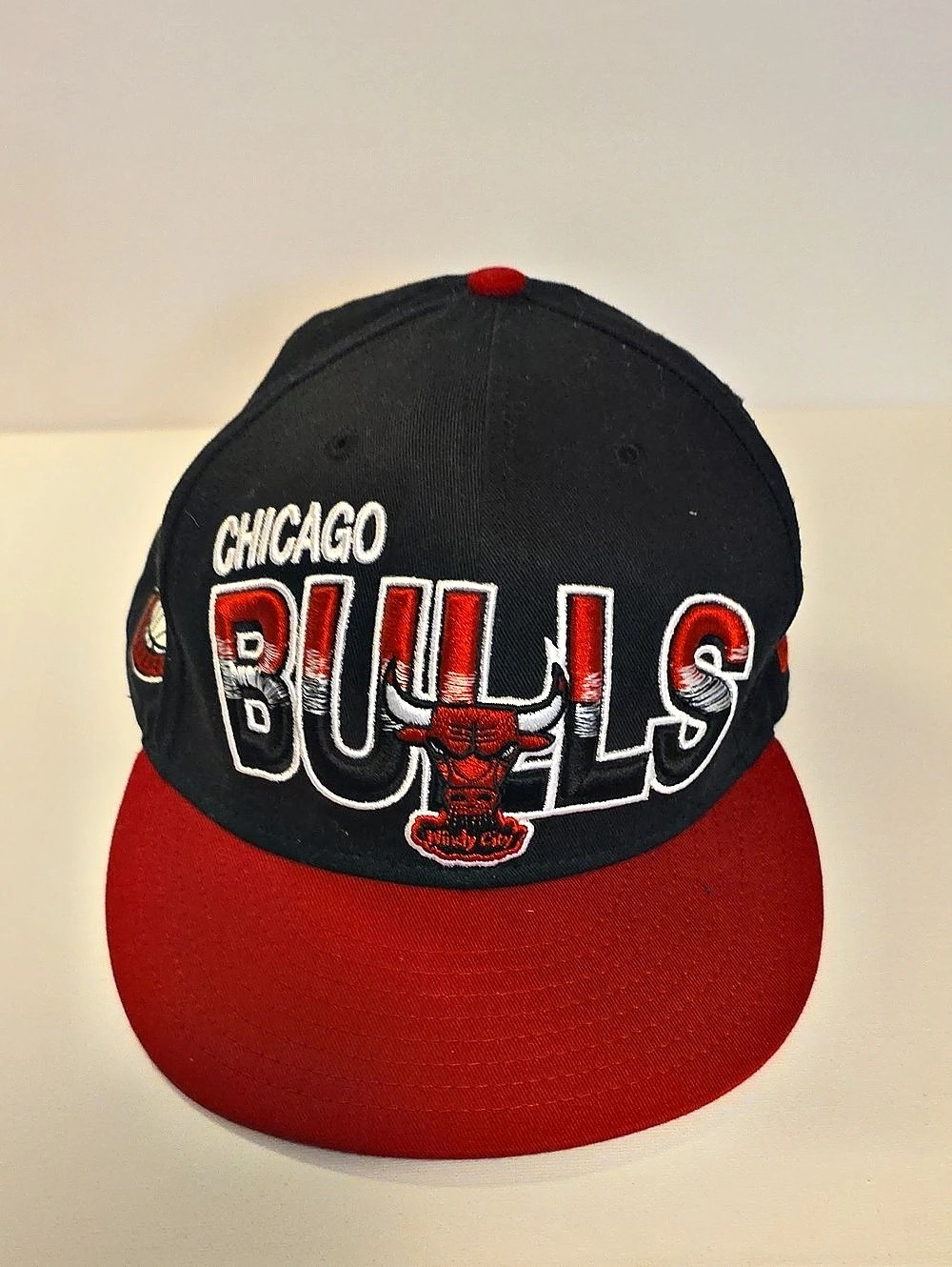 New Era Chicago Bulls Windy City Snapback Hat Black & Red